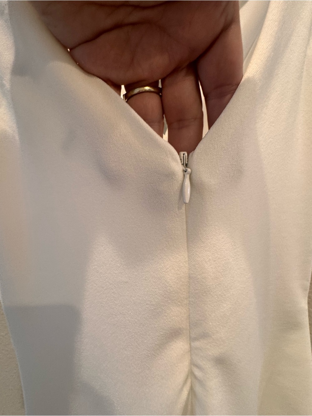 NWOT Lulu’s Elegant White V-Neck Sheath Dress with Side Slit - Picture 9 of 10